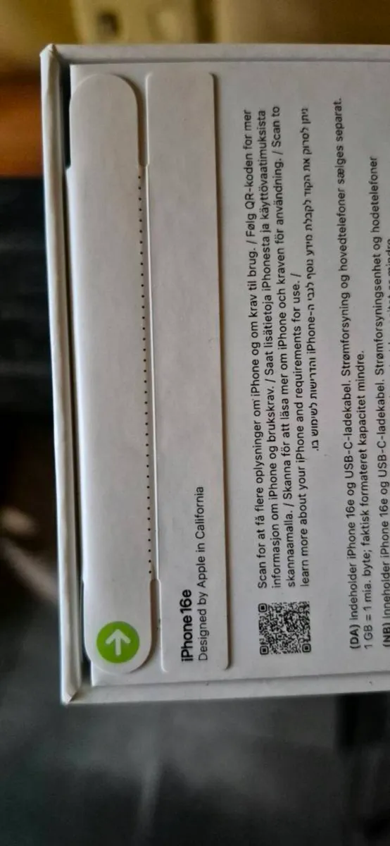 Apple iPhone 16E - Image 3