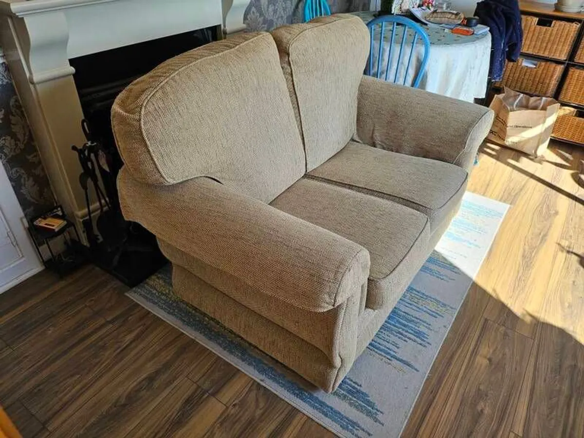 2 Seater Sofa - Image 3