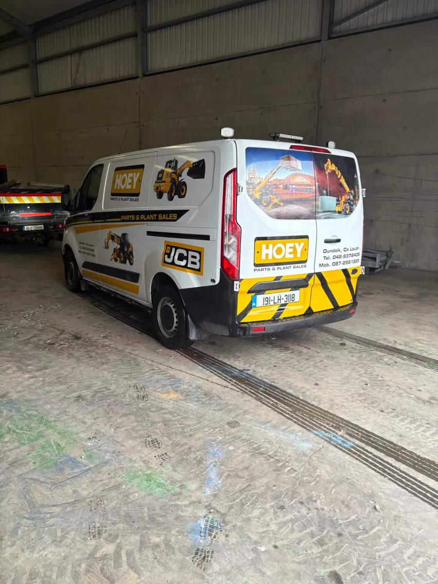 Ford Transit Custom 2019 - Image 2