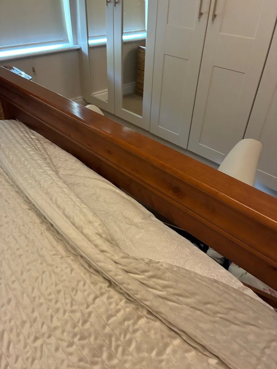 Bed frame - Image 2
