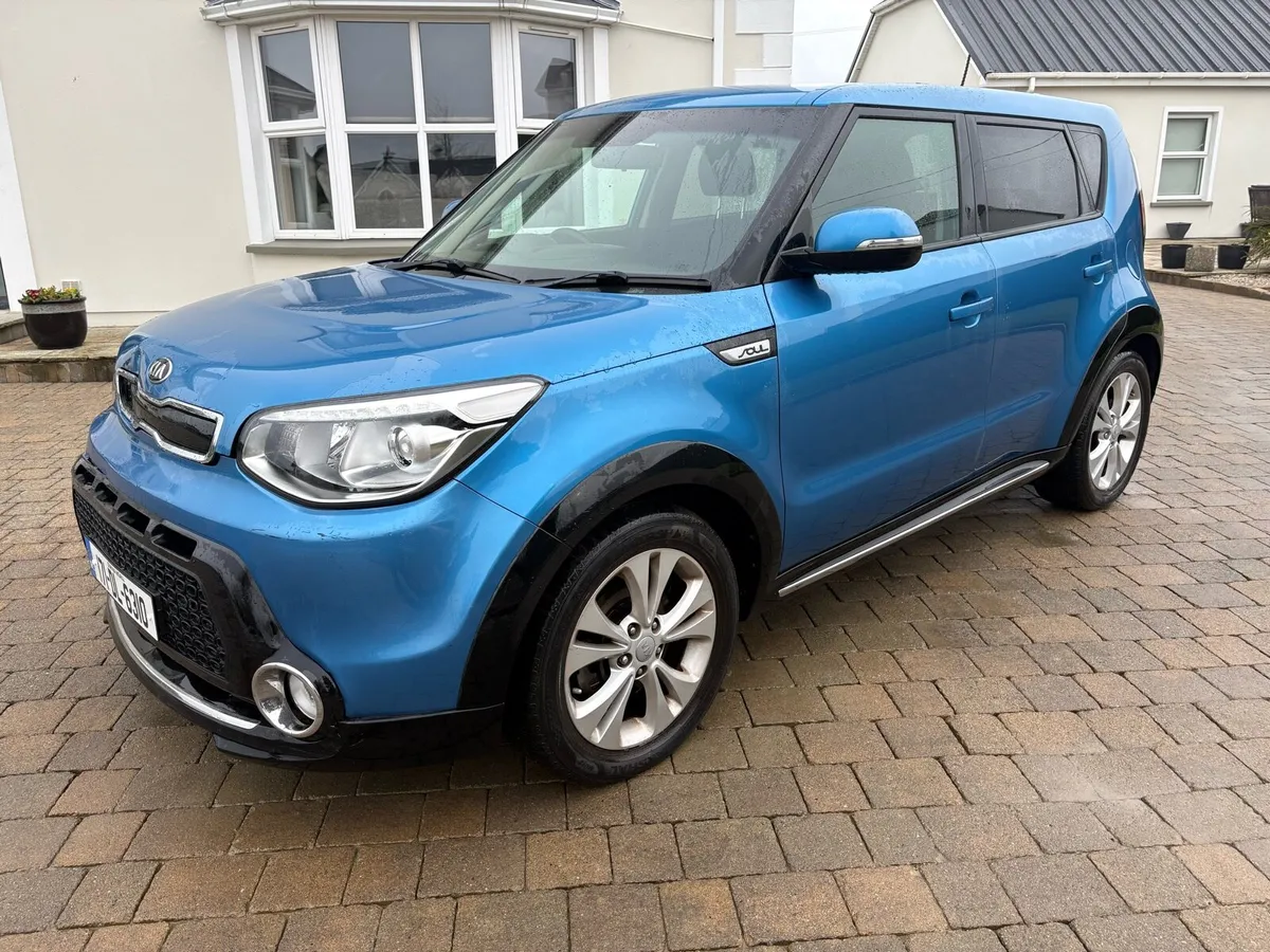KIA SOUL URBAN 1.6crdi AUTOMATIC - Image 3
