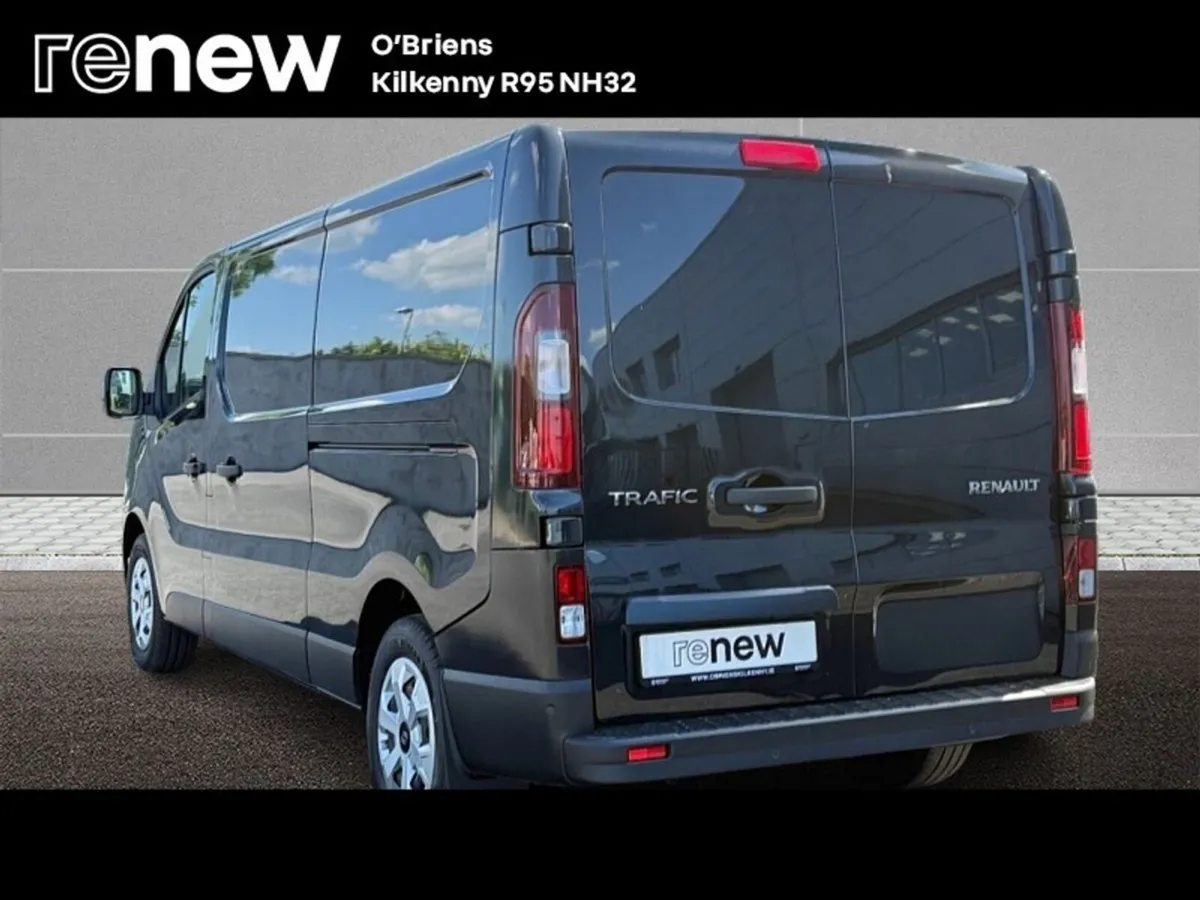 Renault Trafic LL30 ADVANCE 2.0 DCI 150 BHP - IN S - Image 4