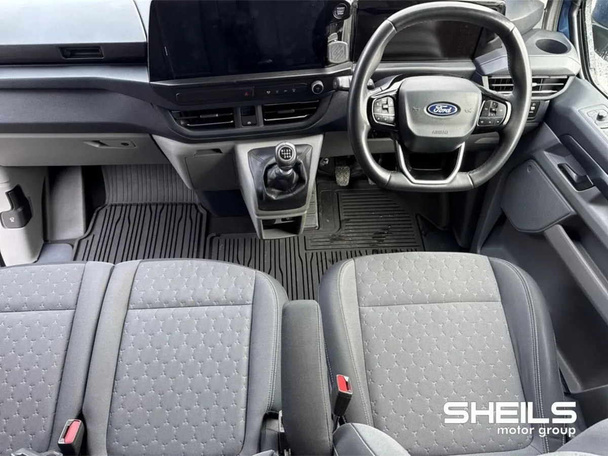 Ford Transit Custom TRANSIT CUSTOM LIMITED 300 LWB - Image 3