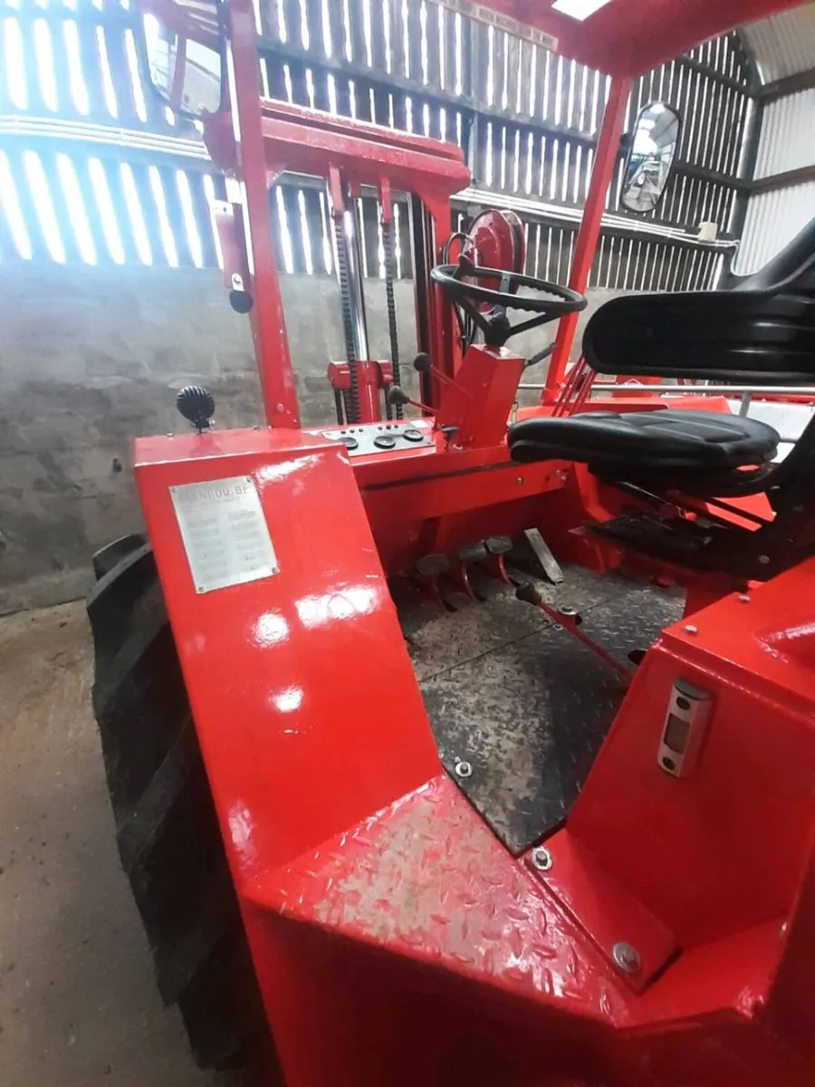 Manitou Forklift - Image 2