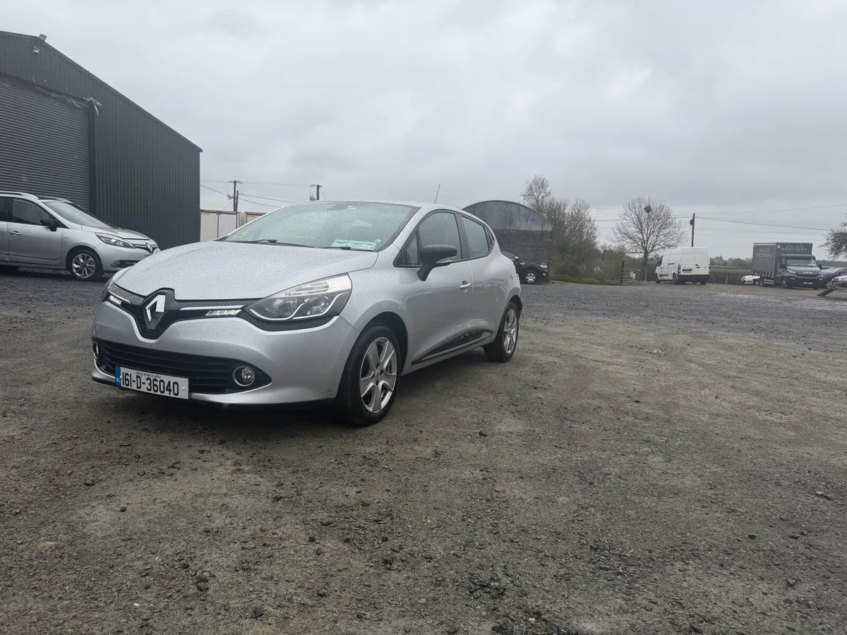 2016 Renault Clio 1.2 petrol - Image 1