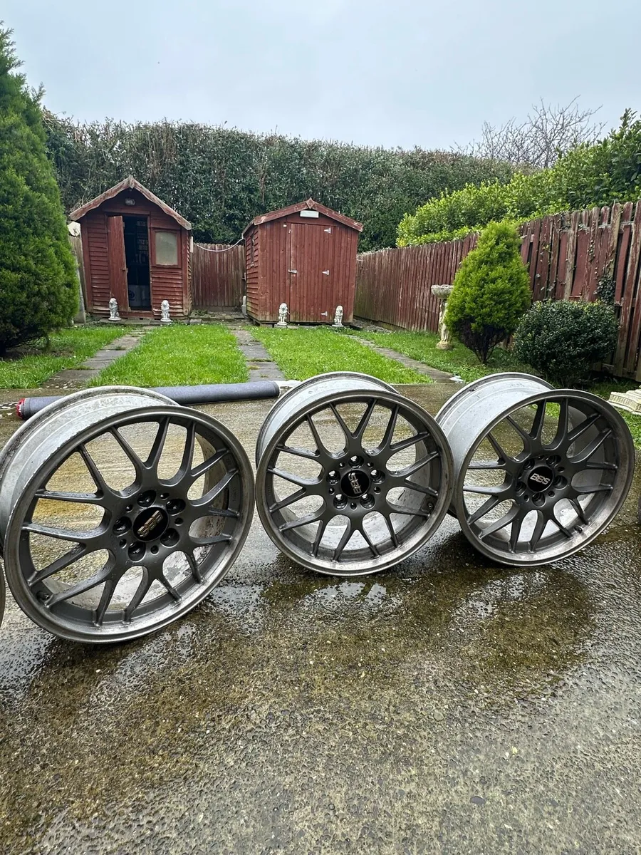 18inch bbs 5x120 - Image 3