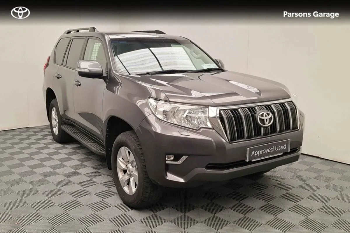 Toyota Land Cruiser LAND CRU CRUISER LWB C COMMERC - Image 1