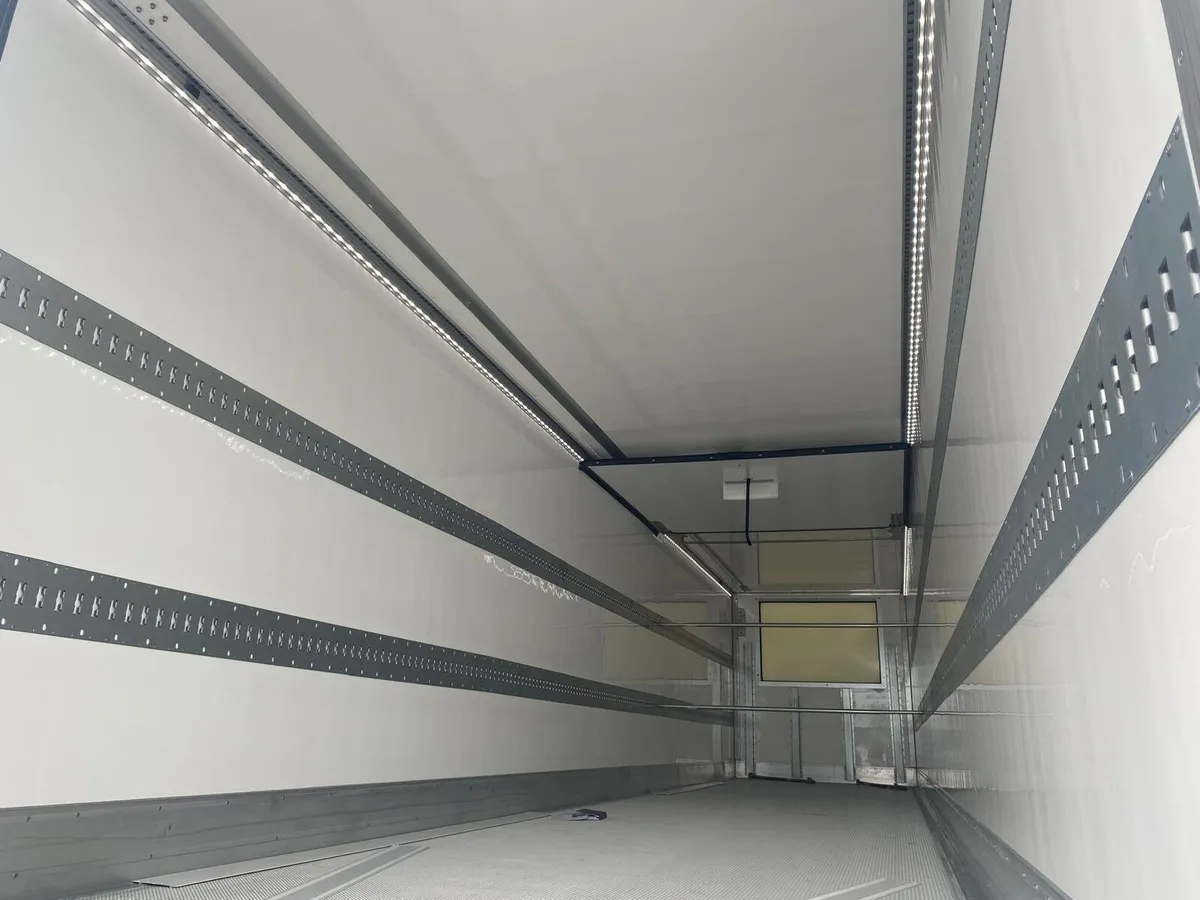 2026 LECI Trailer Fridge - Image 4