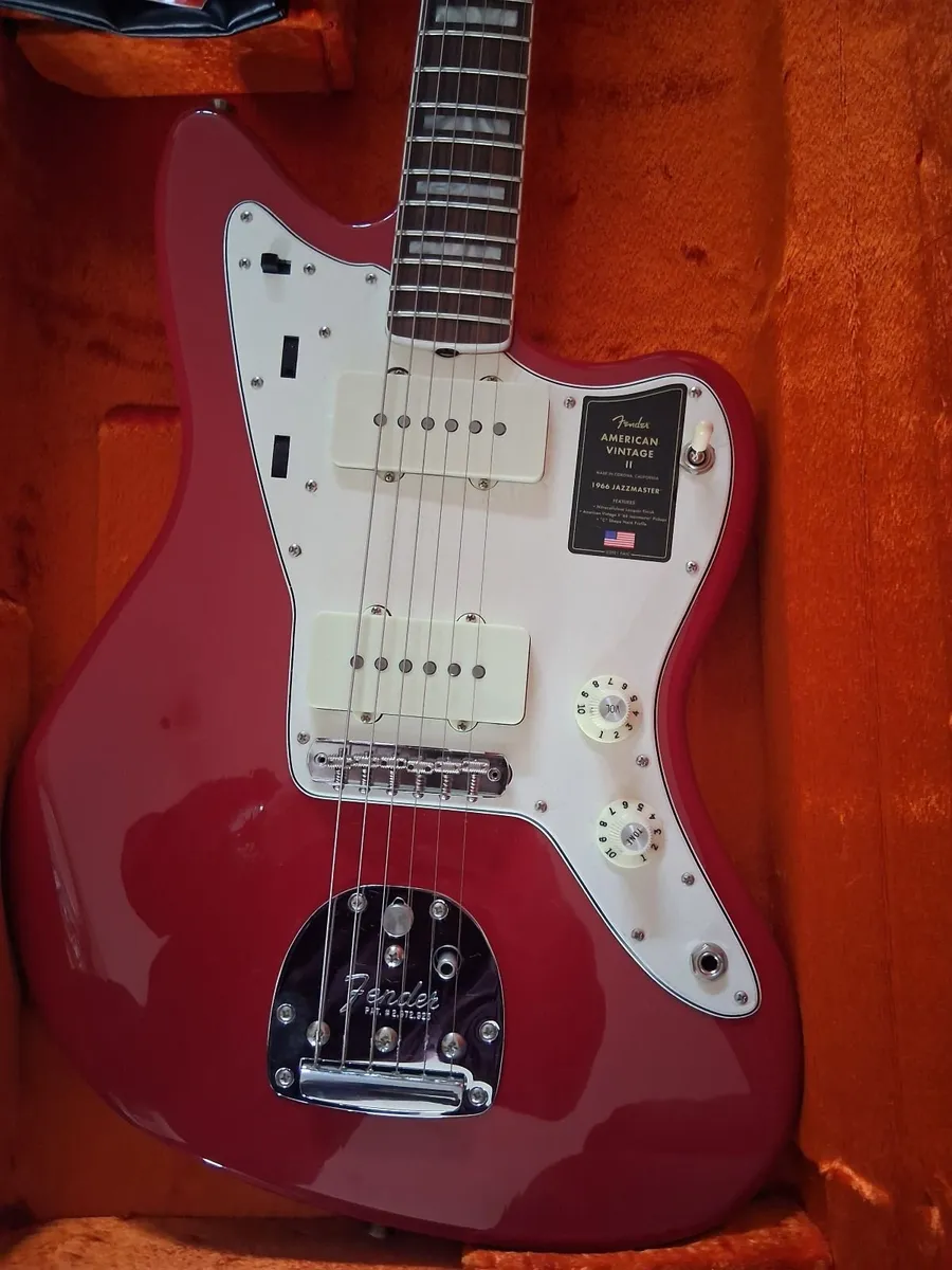 Fender American Vintage ii 1966 Jazzmaster Dakota - Image 2