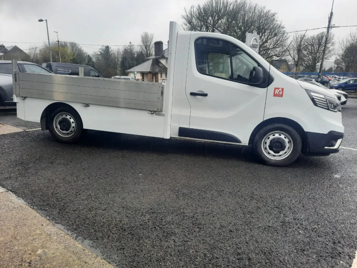 Renault Trafic RED FED 150 3T DROPSIDE - Image 4