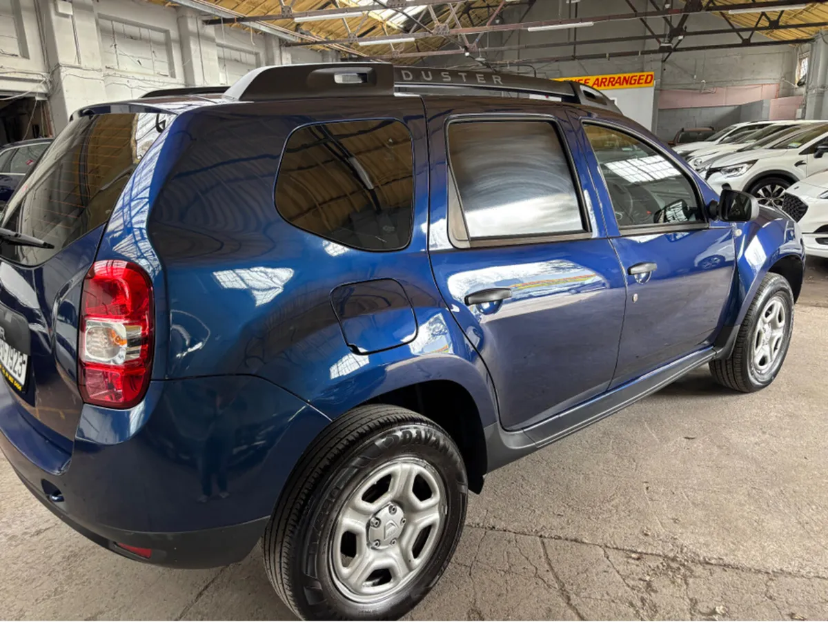 Dacia Duster COMMERCIAL ALTERNATIVE 4DR - Image 2
