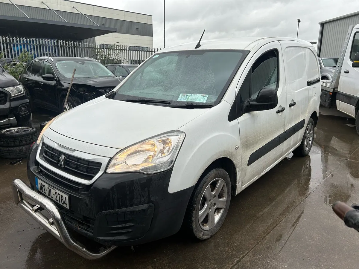 2016 Peugeot partner 3 seater - Image 3