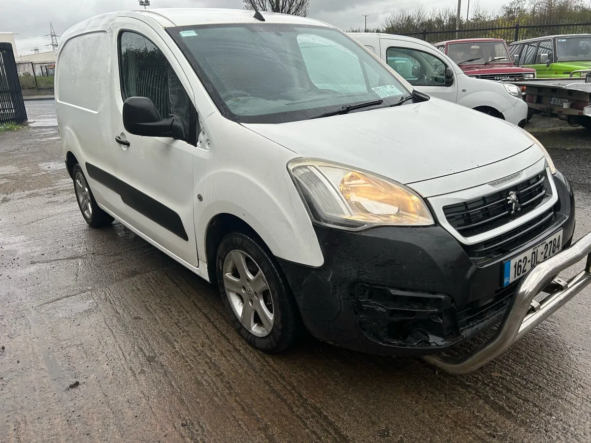 2016 Peugeot partner 3 seater - Image 1