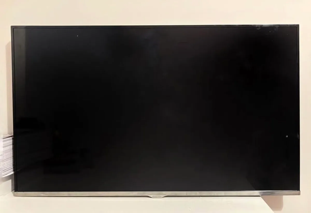 Samsung TV (Hospitality) - Image 2