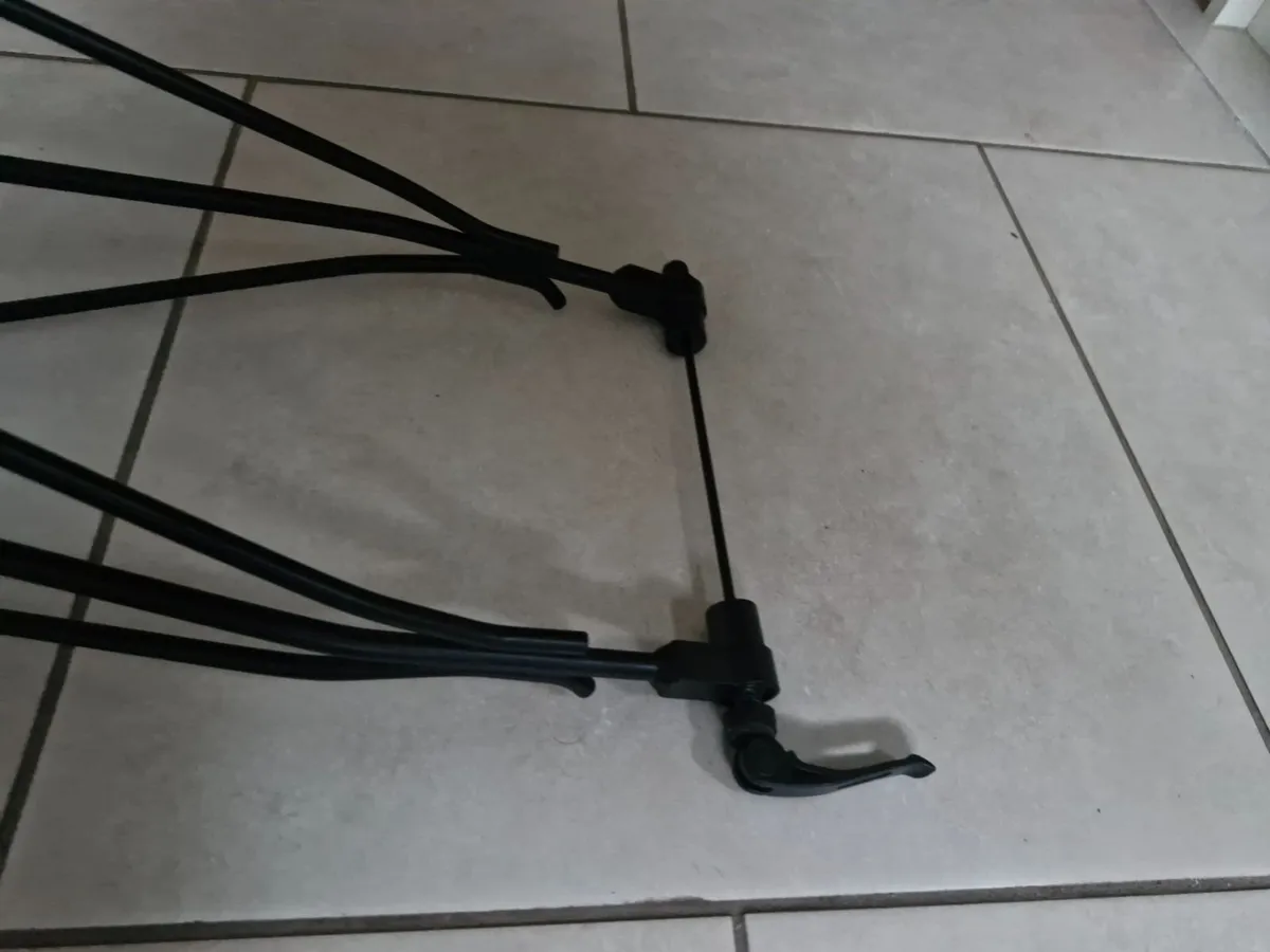Rear bike carrier - Image 1