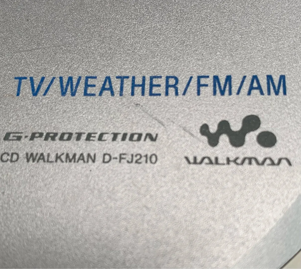 Sony D-FJ210 WalkMan Am/Fm/TV Weather CD Player - Image 4