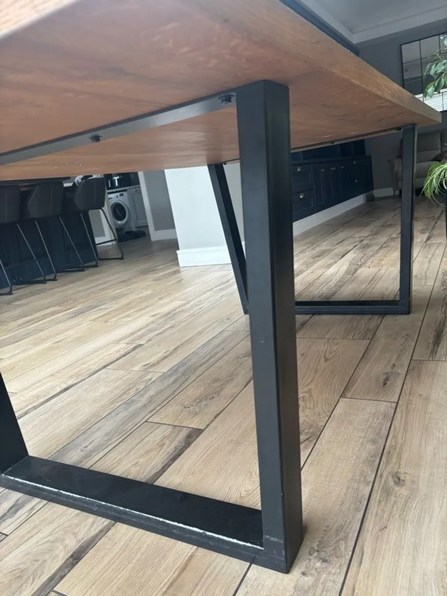 Dining Table - Image 4