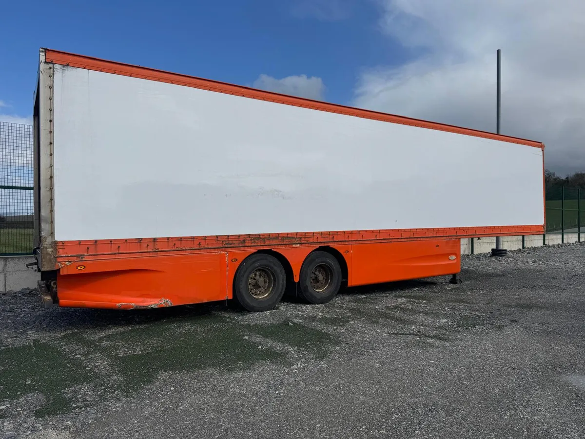 Dry box van - Image 2