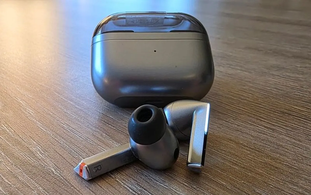 Samsung galaxy buds 3 pro - Image 4
