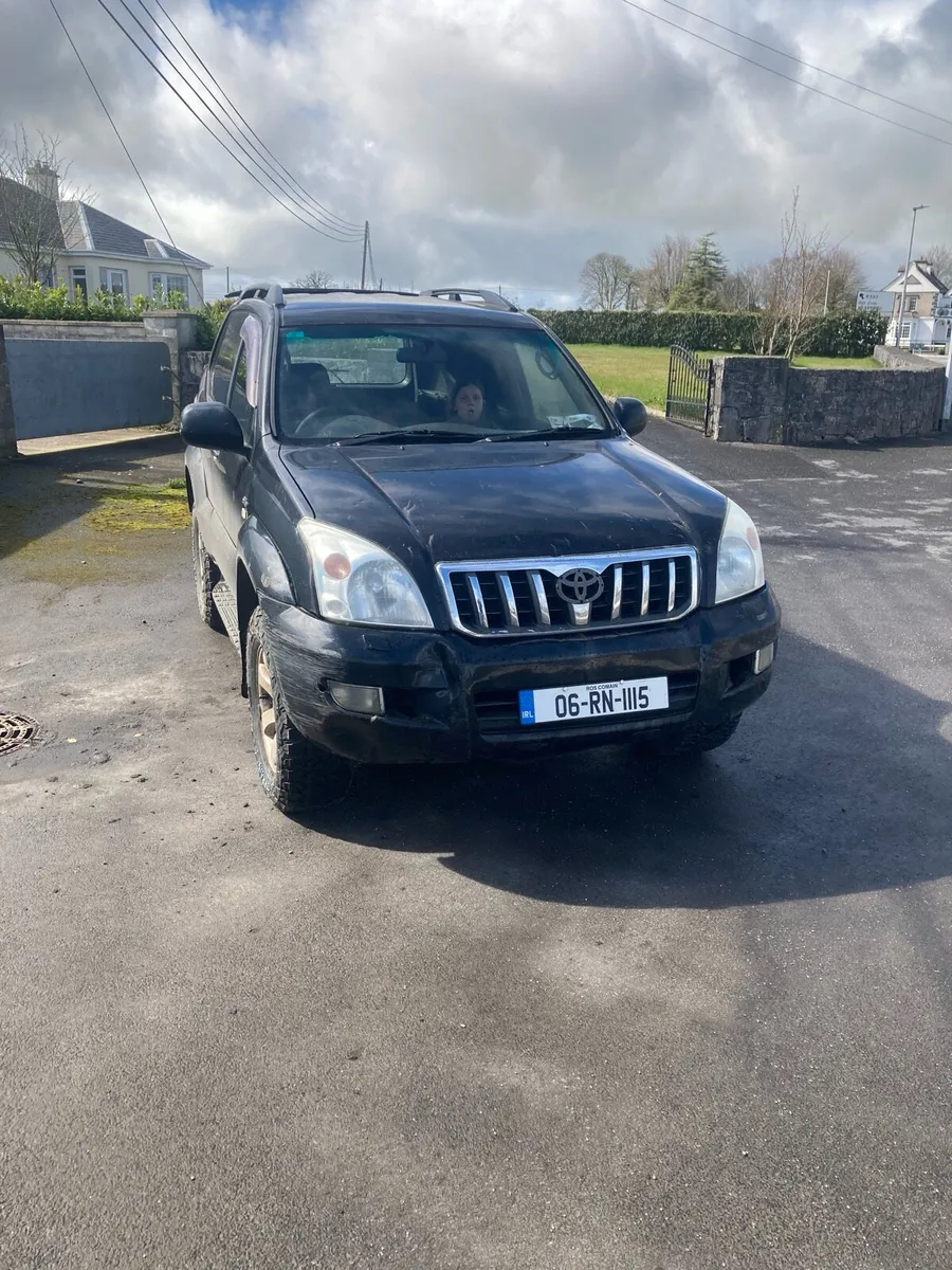 06 Landcruiser - Image 1