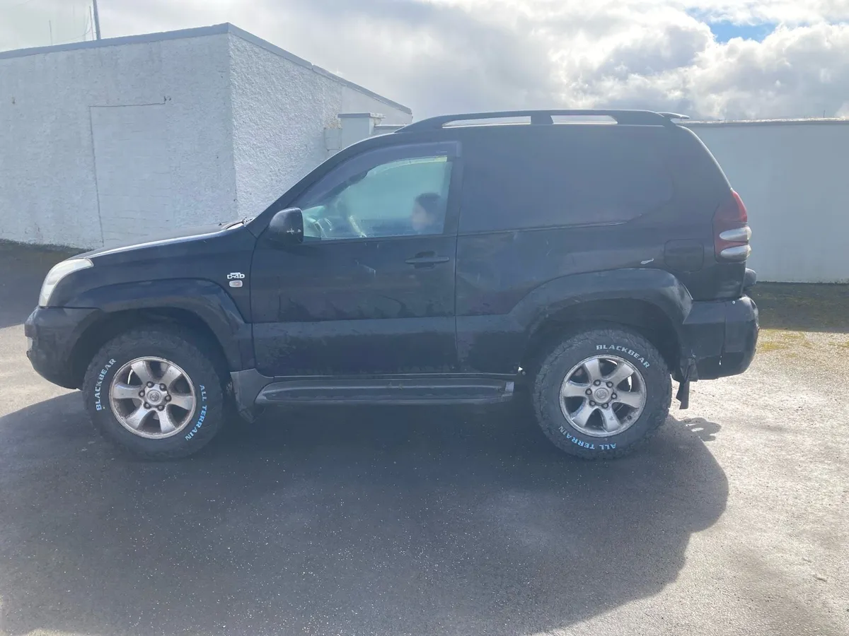 06 Landcruiser - Image 2