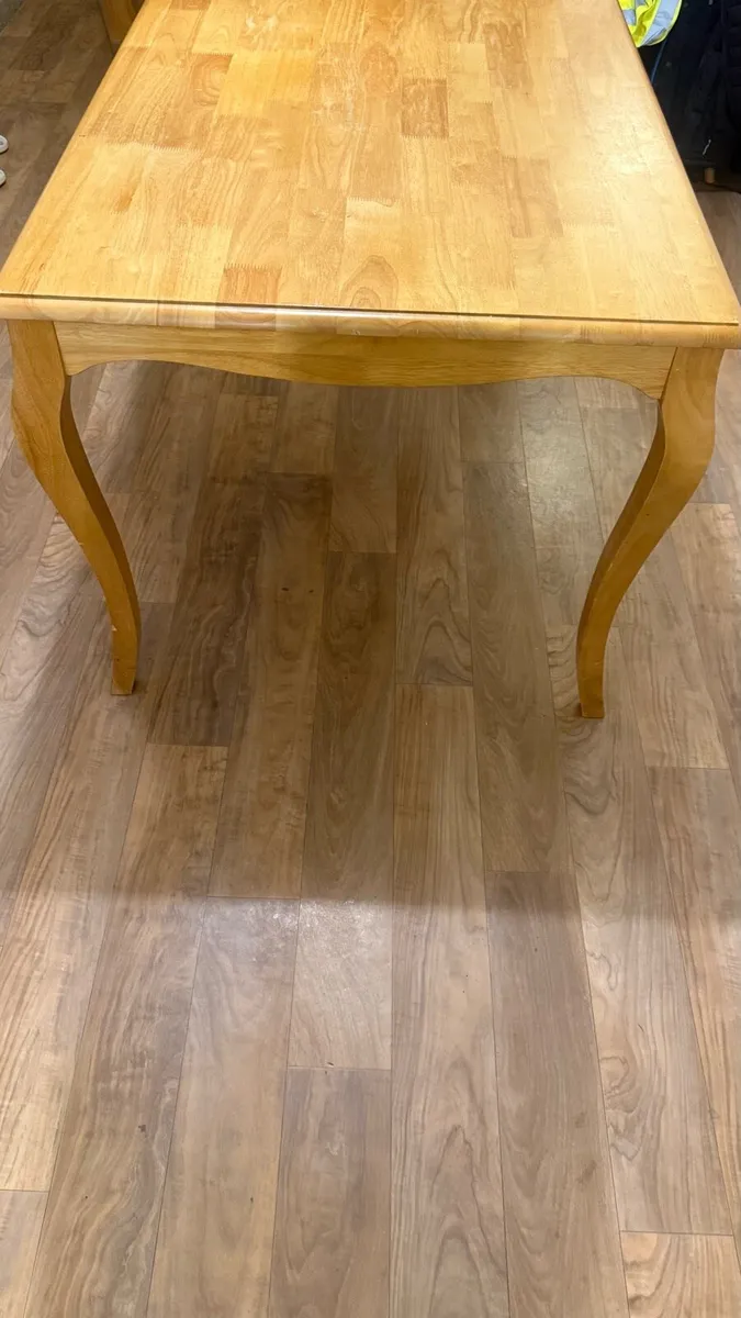 Dining table - Image 3