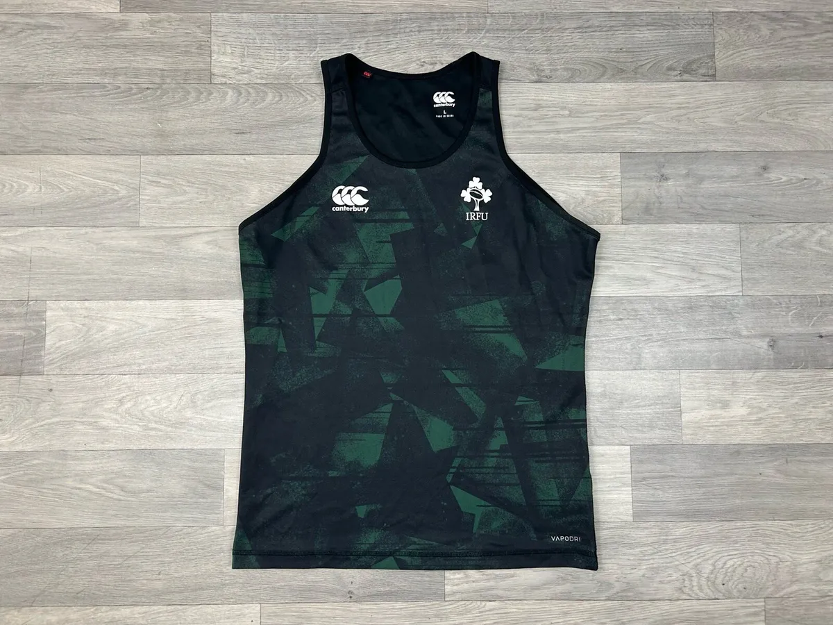 Ireland Rugby Vest Sleeveless Shirt Mens Large - Image 1