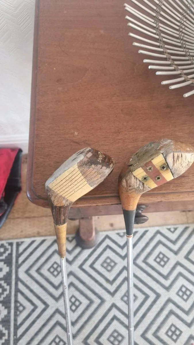 Vintage Wood Golf Clubs - Image 4