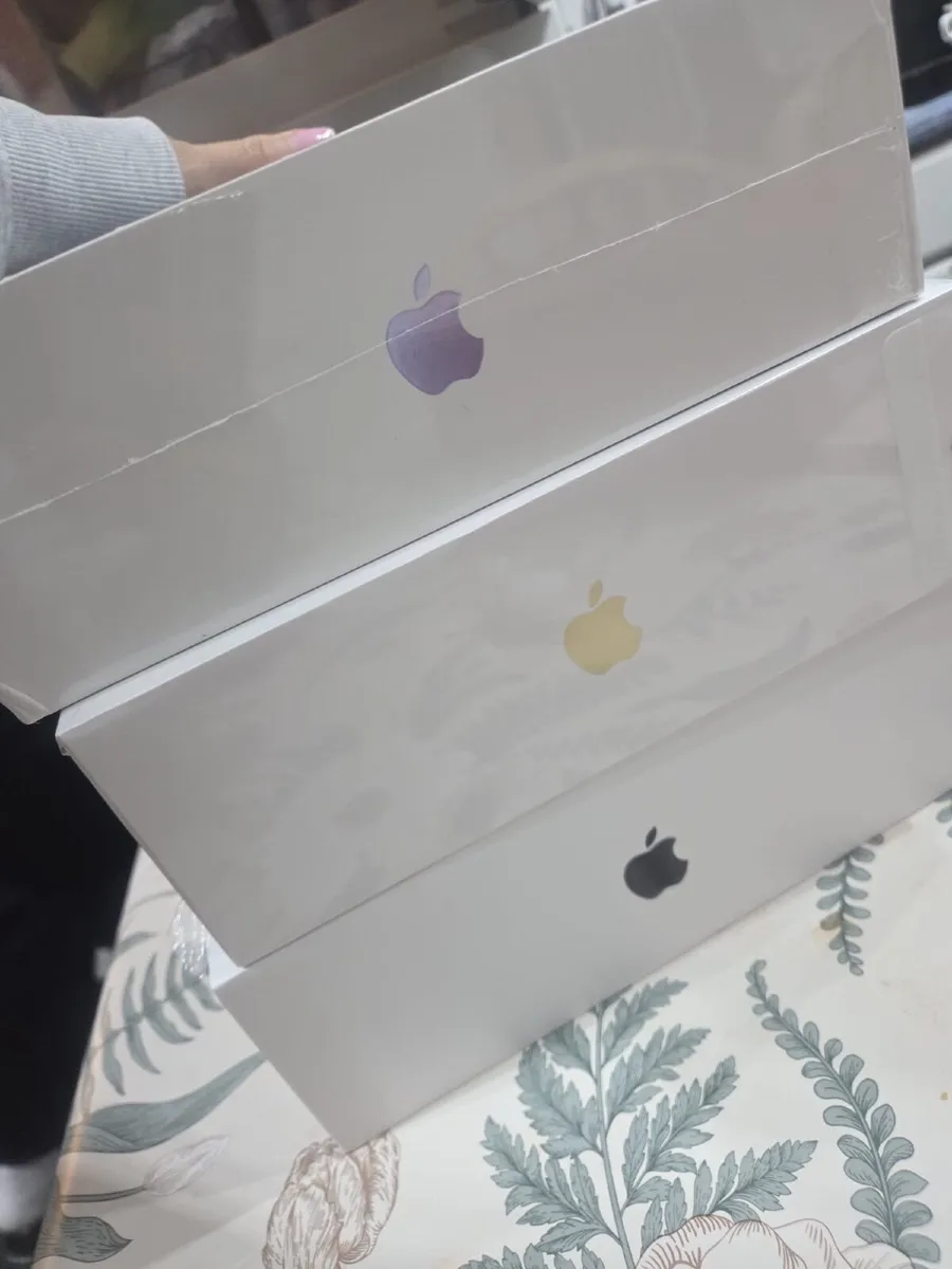 AirPods Max - Image 4