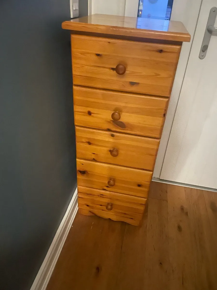 Chest drawers