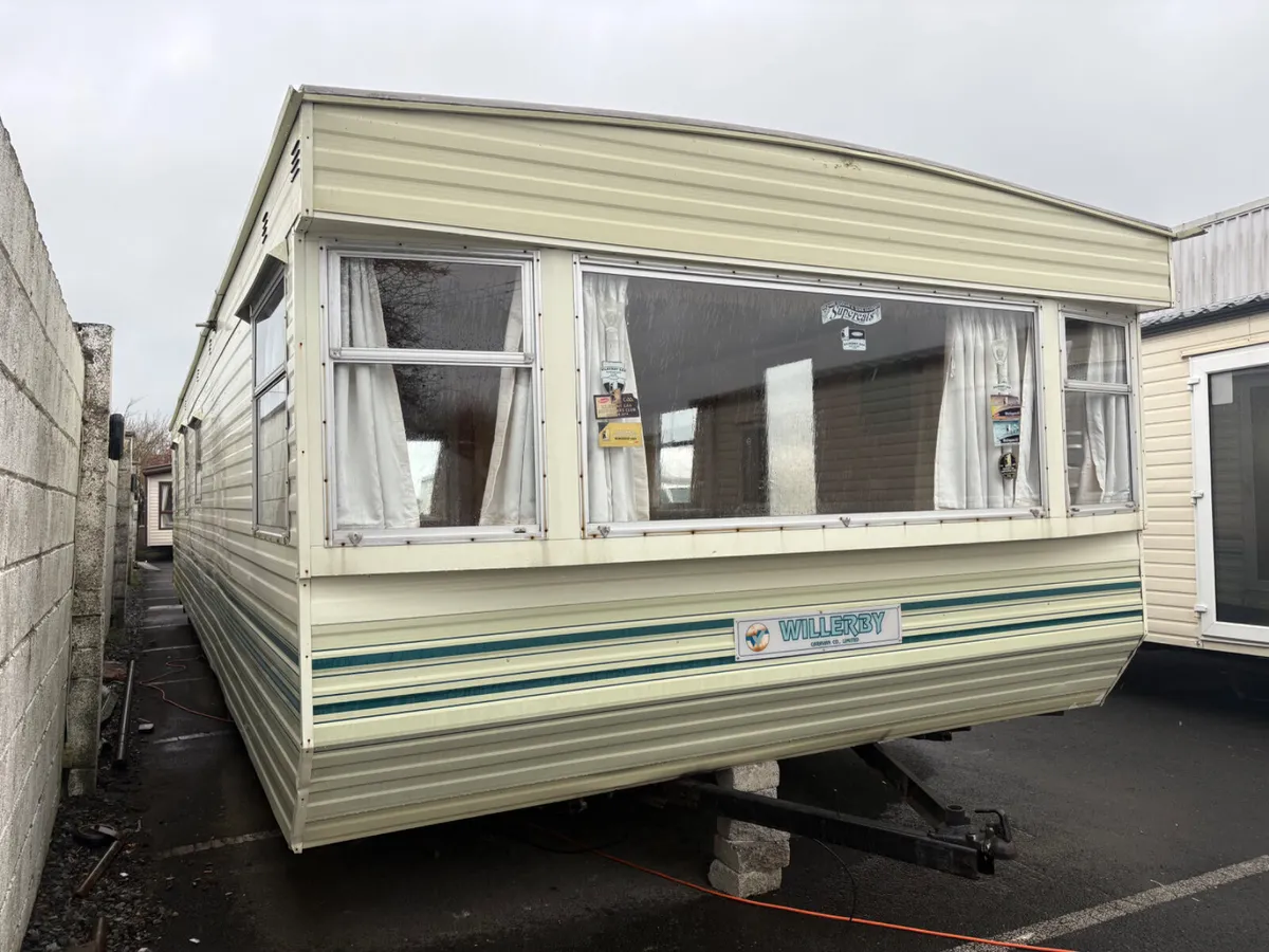 3 bedroom Mobile home rear storage - Image 1