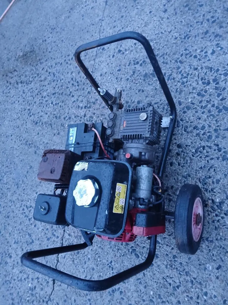 Honda gx 200 power washer intr pump was working b - Image 4