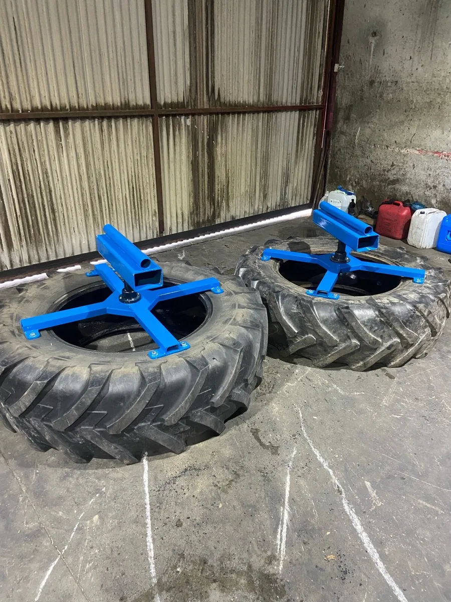 Silage pusher - Image 1