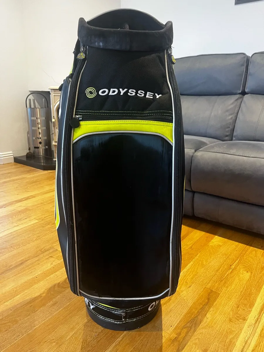 Odyssey Metal-X Milled Tour Staff Golf Bag - Image 3