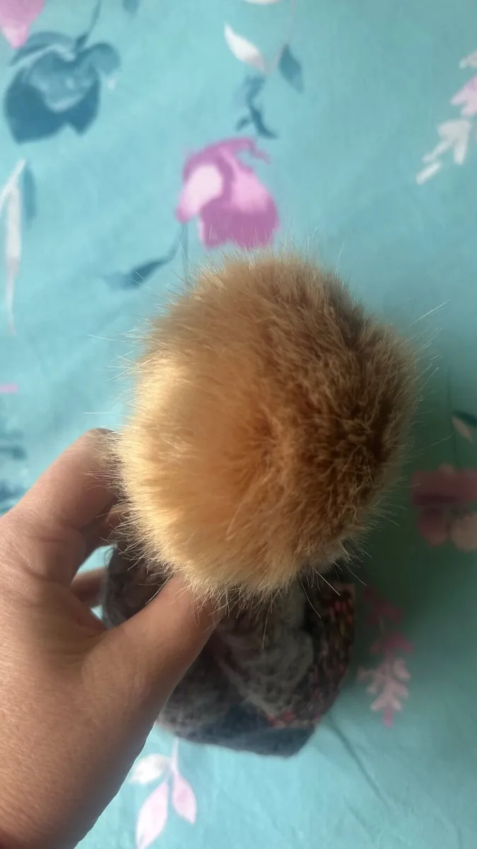 Women’s hat - Image 2