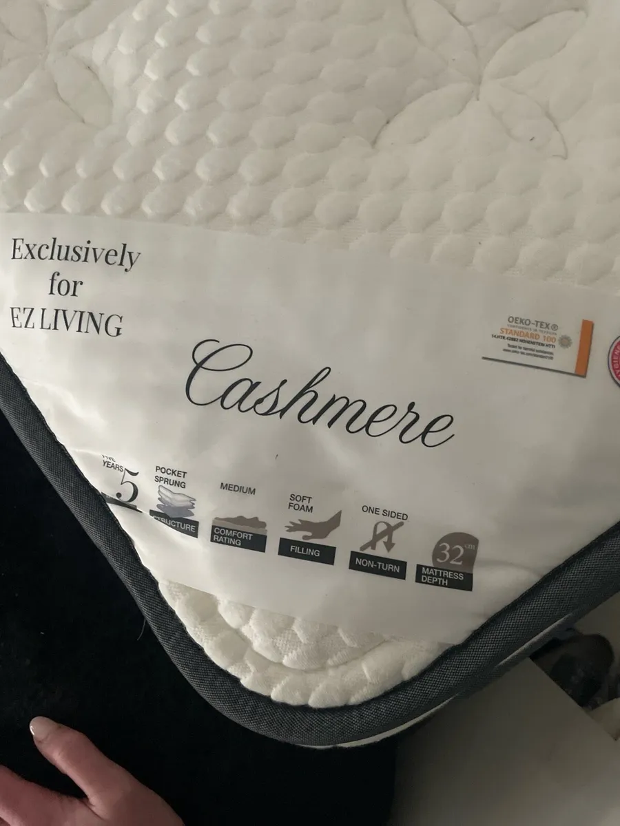 Double 4ft6 Box Top Mattress- Natural cashmere - Image 4