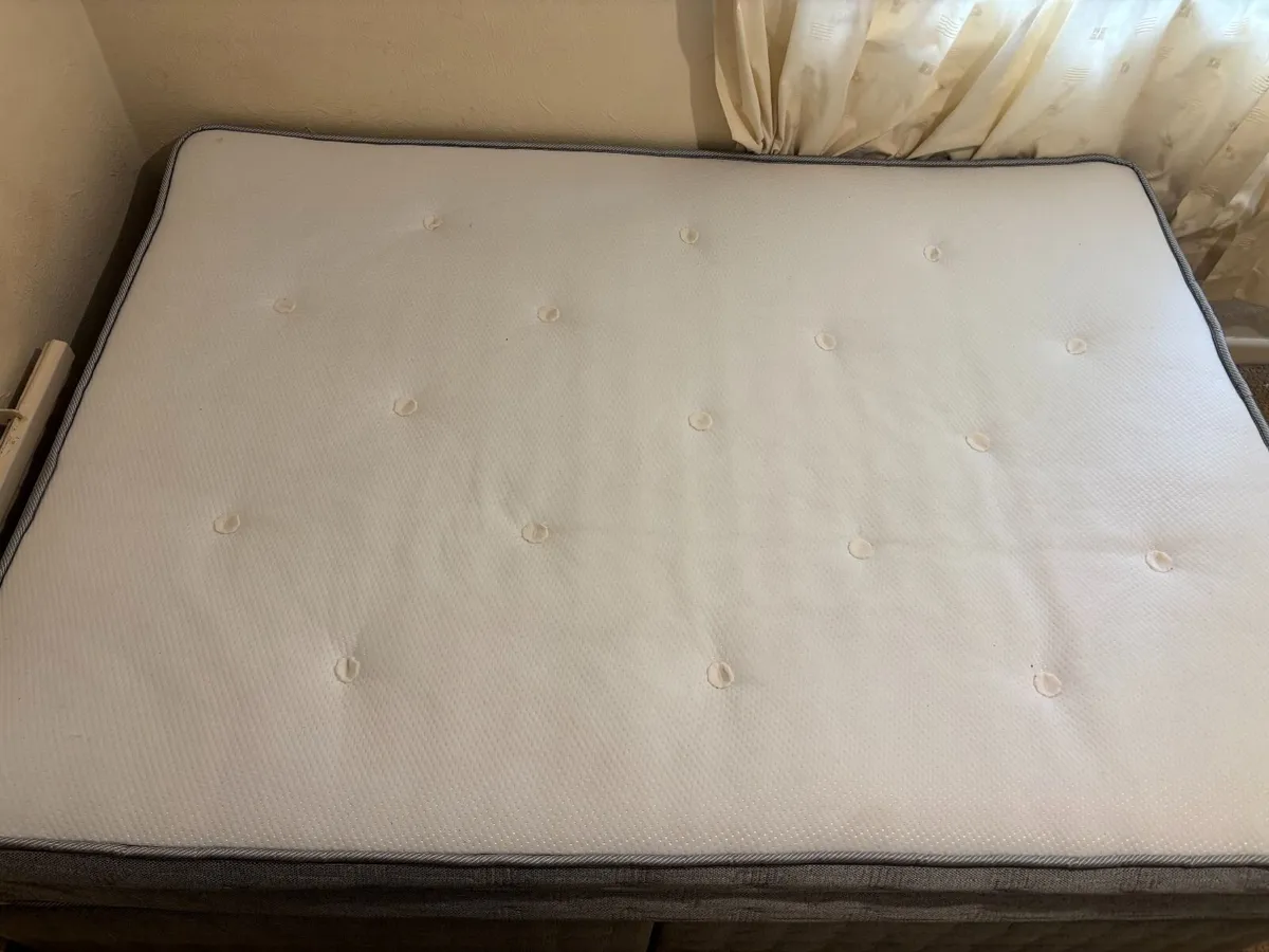 Double Bed 1 year old - Image 2