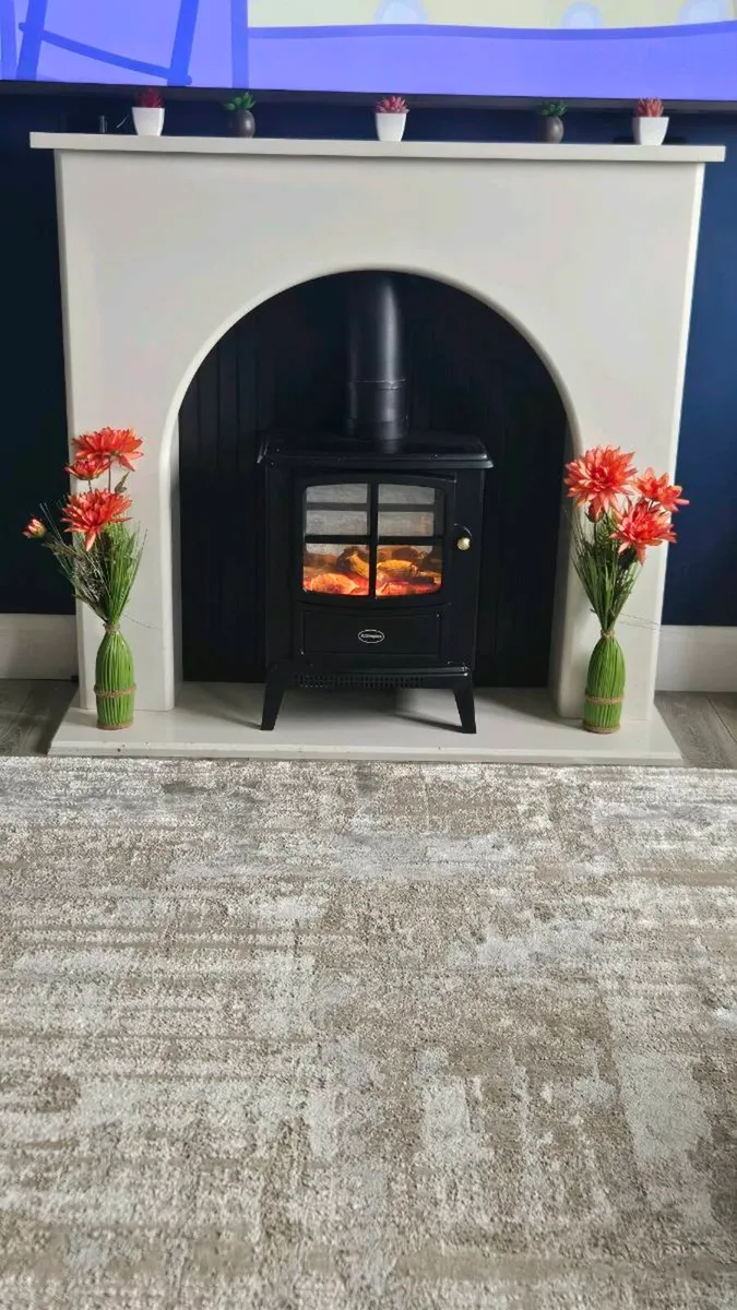 Fireplace & Dimplex electric fire