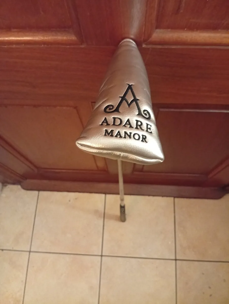 Ping Zing 2 Putter 34 inch As New & New Cover - Image 4