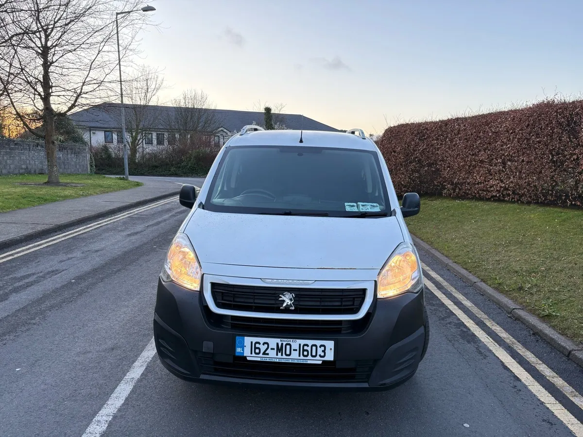 162 Peugeot Partner 1.6 HDI 3 Seats DOE 08/2026. - Image 1