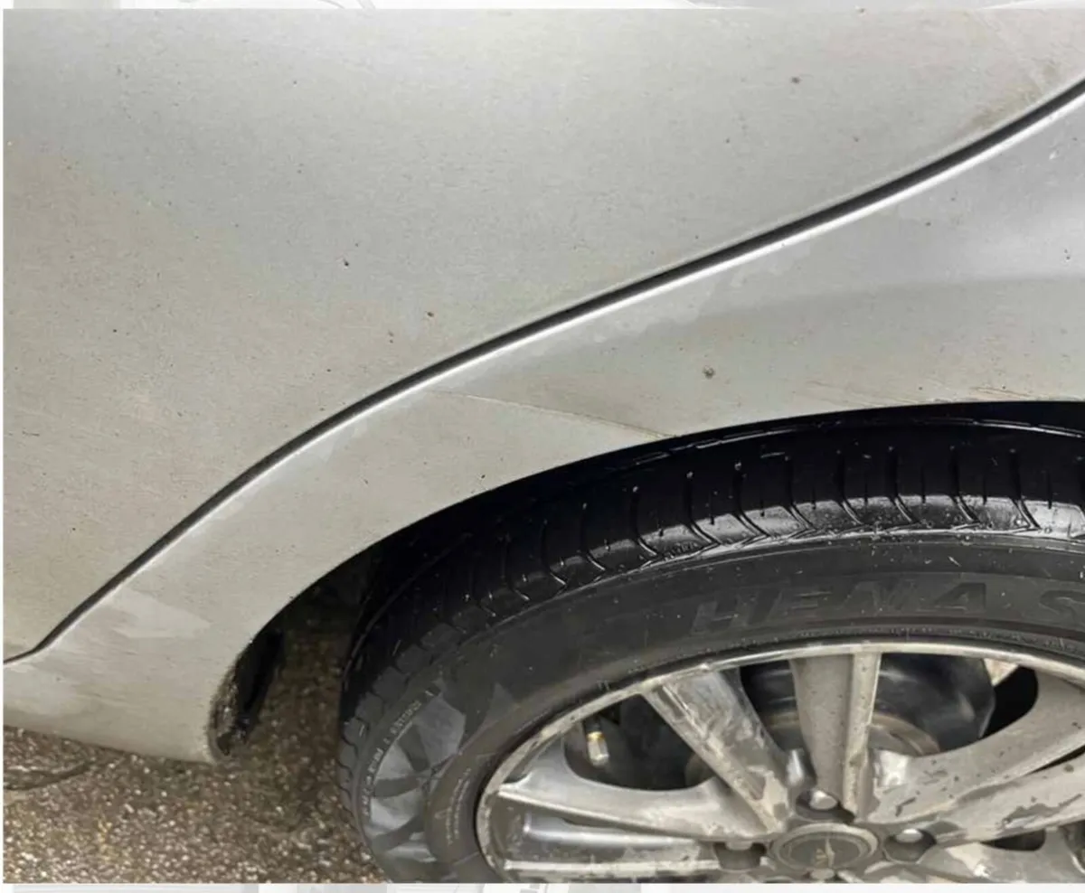 Suzuki Swift Automatic 2014 - Image 3