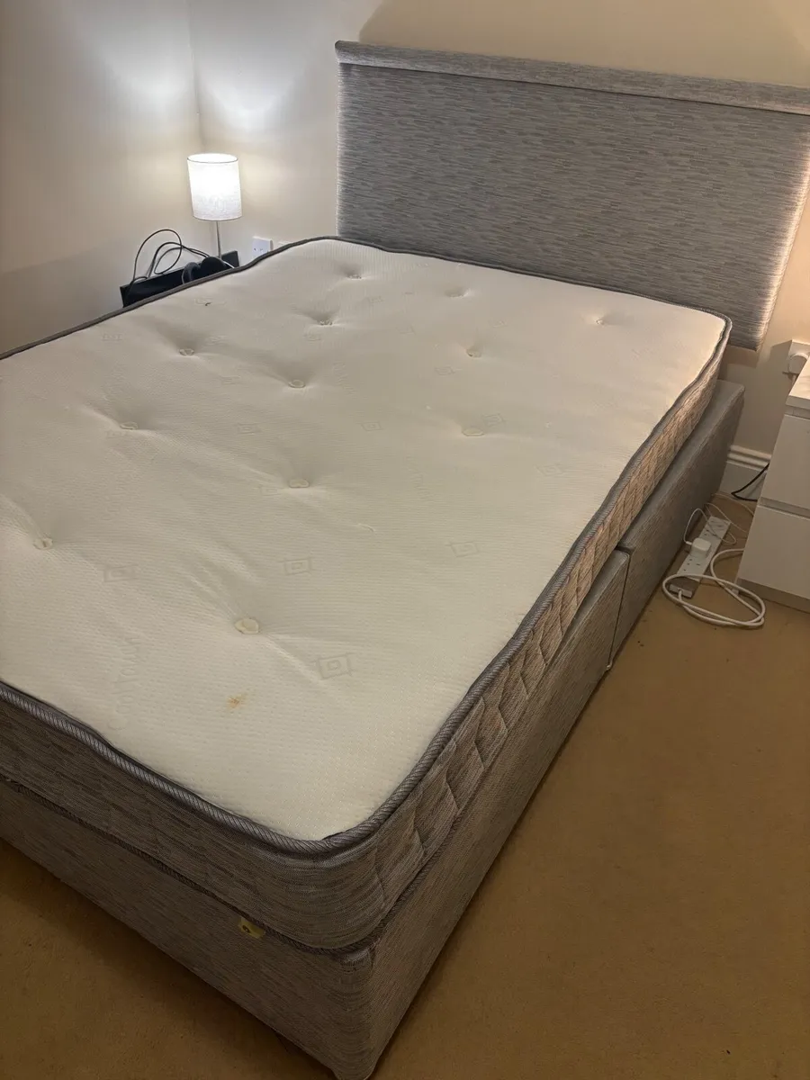 Mattress and base - Image 2