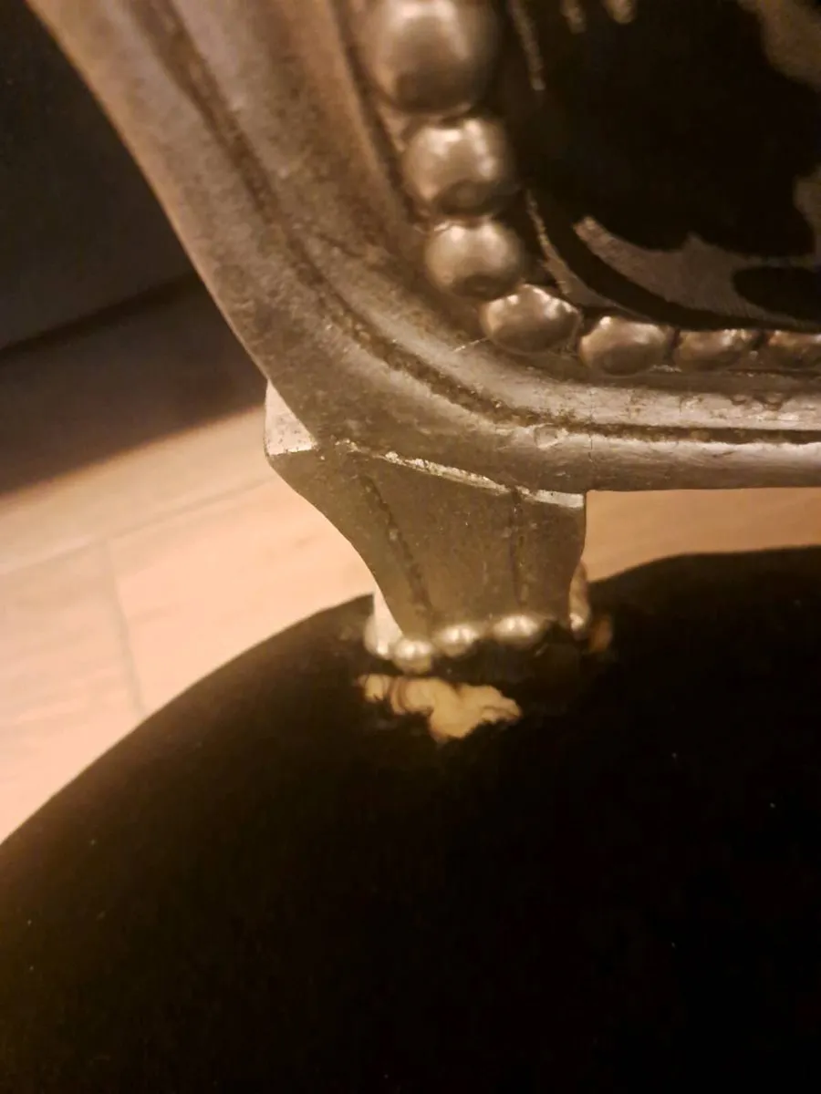 Silver Chair - Image 3