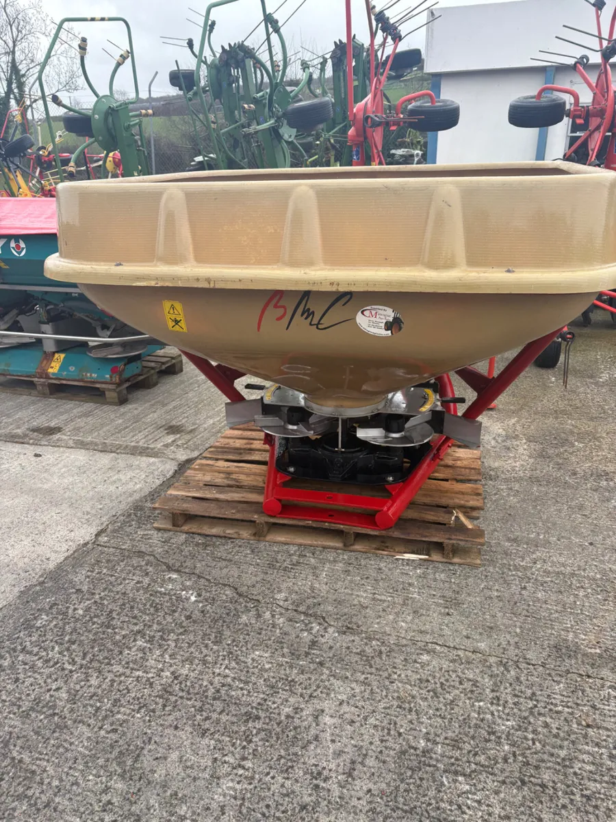 BMC SPREADER - Image 1