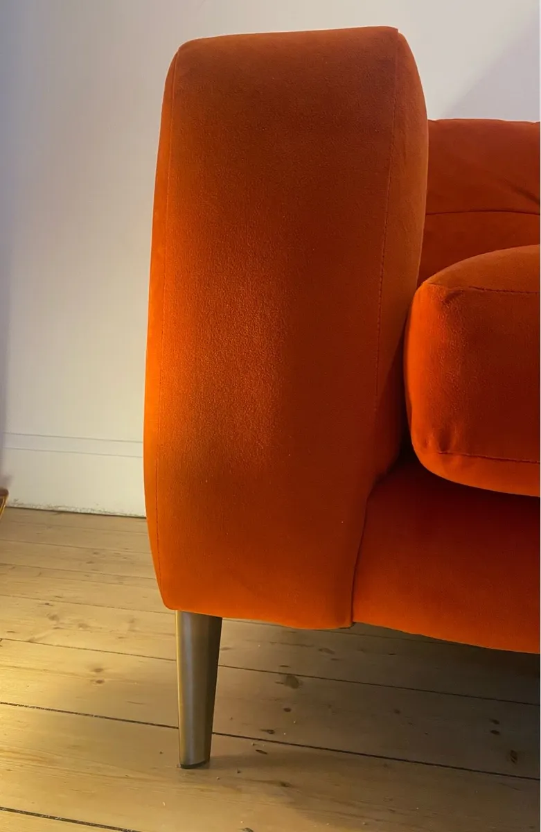 Diamond Furniture Sofa - Image 2