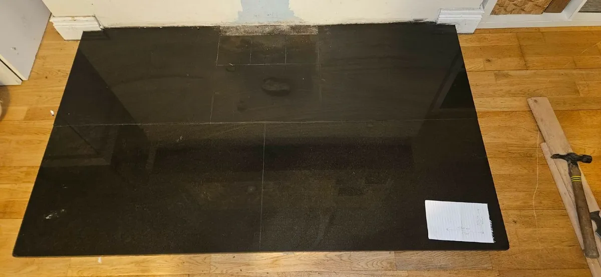 Stove with fireplace hearth - Image 2