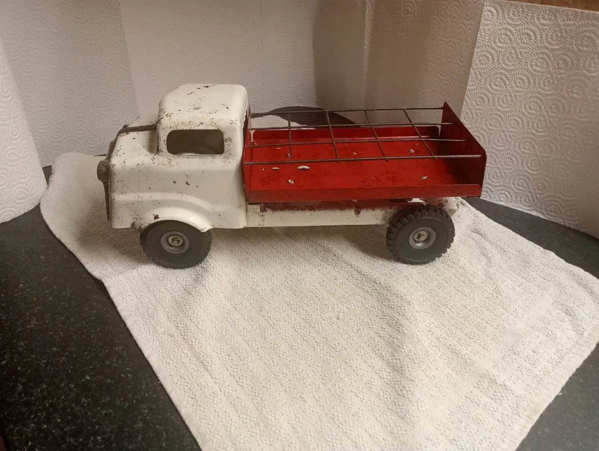 Vintage triang flatbed truck - Image 1