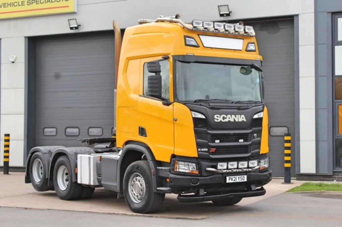 2021 SCANIA R450 XTDOUBLE DRIE WITH REAR LIFT AXLE - Image 1