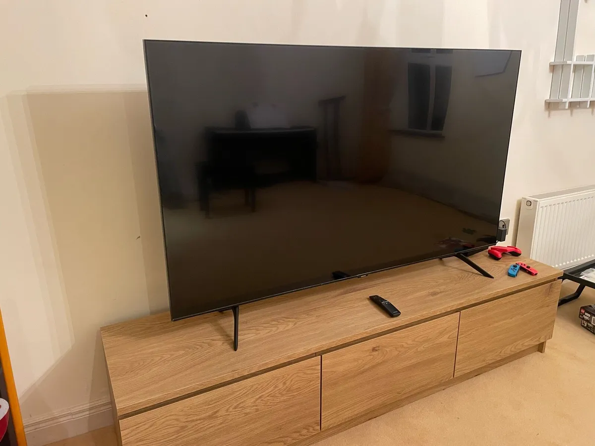65 inch Samsung QLED 4K Smart TV - Image 1