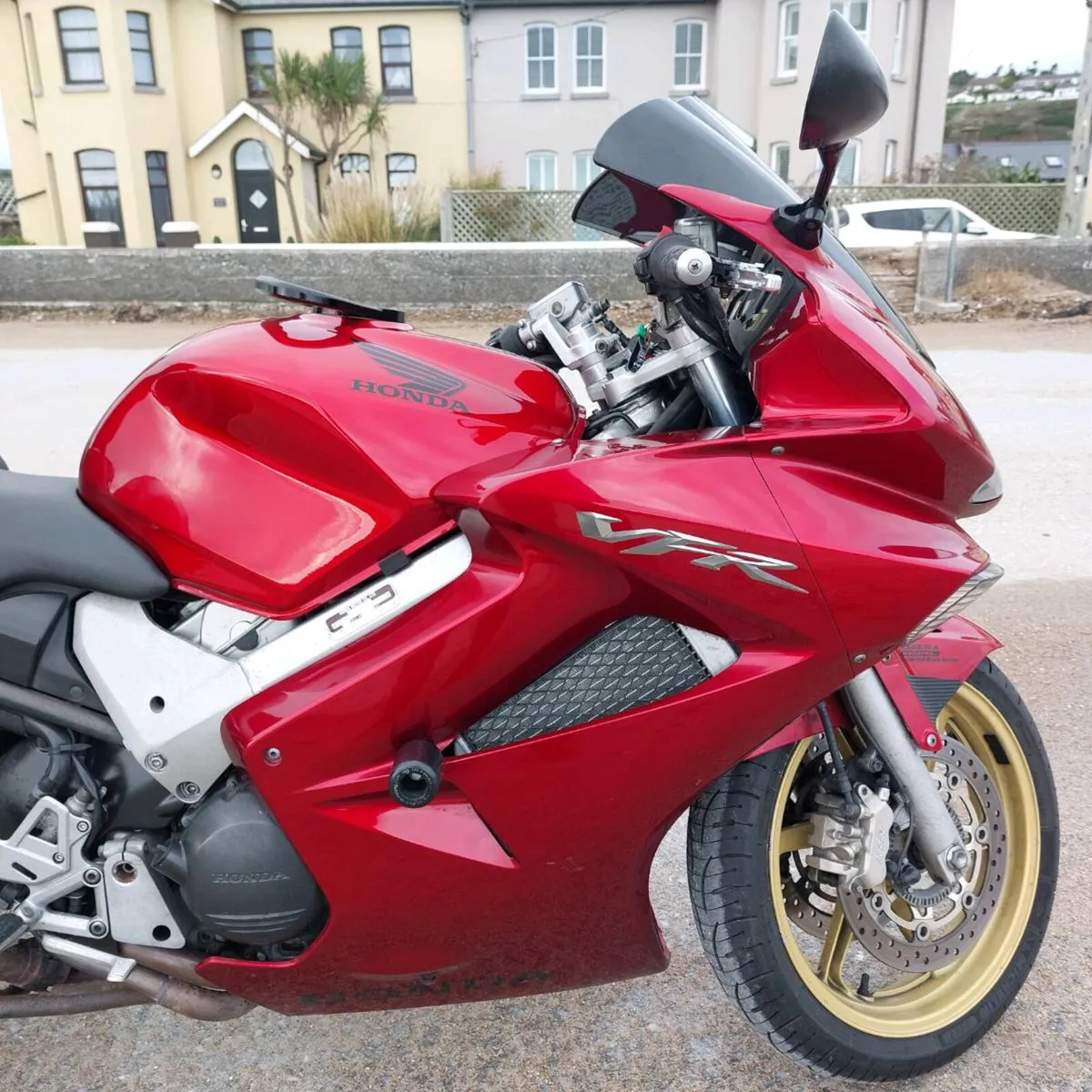 VFR 800 VTech 2007 - Image 4